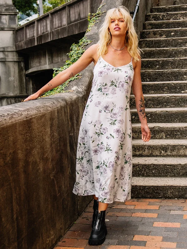 So Growmantic Midi Dress - Star White Elegant Sleeveless Midi Dress